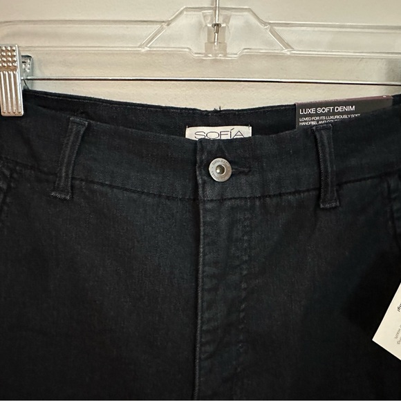 Sofia by Sofia Vergara Black Flare Jeans - Picture 4 of 11